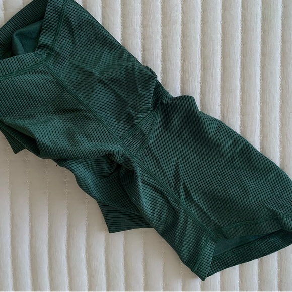 Offline Ribbed Crossover Biker Short High Rise - Picture 5 of 6